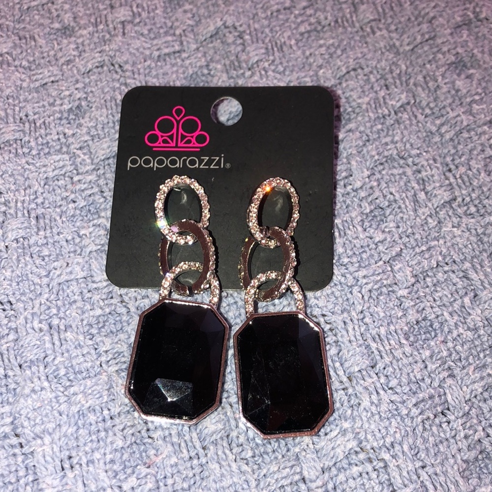 paparazzi earrings 🤍